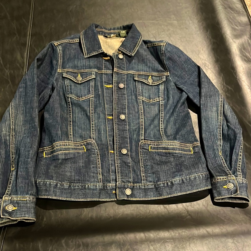 Women’s Medium Eddie Bauer Jean Jacket